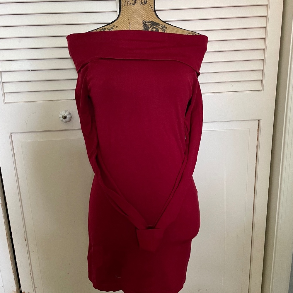 AnnTaylor , red medium , long sleeve top